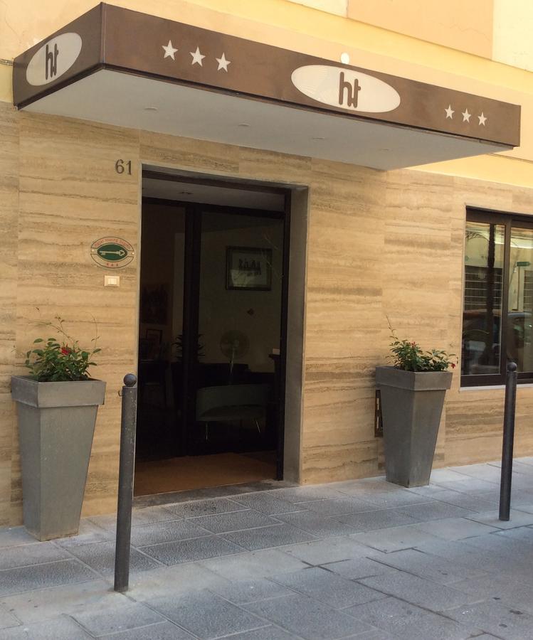 Hotel Touring Livorno Exterior photo